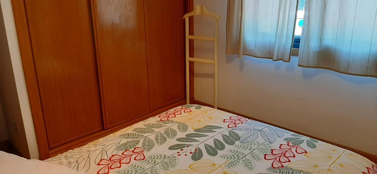 Apartamento Centro De Sanxenxo Con Garaje Extérieur photo